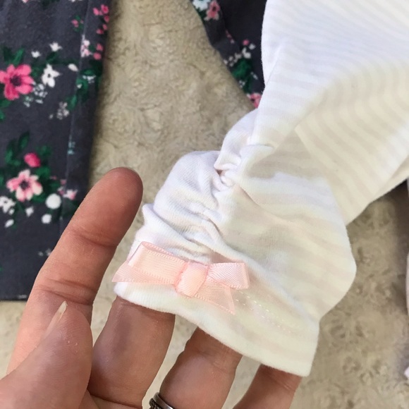 Baby Girl Pants Bundle Carter’s Floral 12 Months - Picture 2 of 6